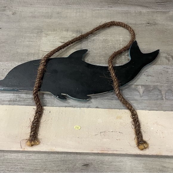 Wooden 16” x 11” Dolphin Hanging Welcome Sign Nautical Rope Dock Line Blue - Picture 2 of 2